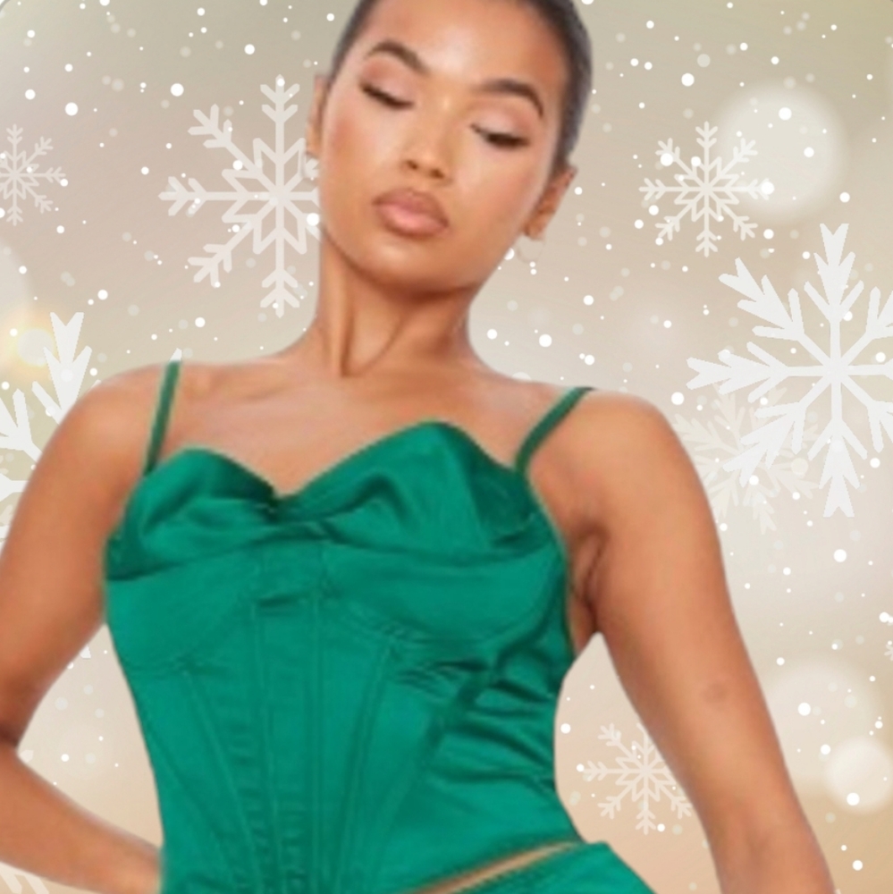 🟣US 6👙PrettyLittleThing Emerald Green Satin Corset Strappy Top
